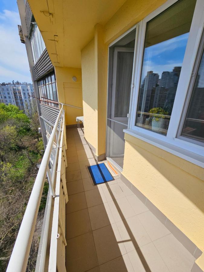Квартира На Французском Бульваре Возле Моря И Института Филатова! Odessa Esterno foto