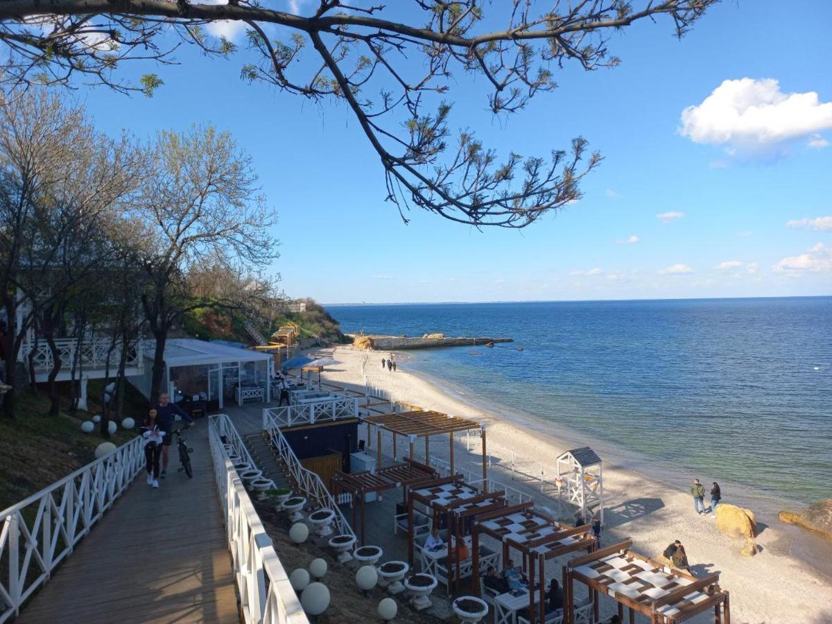 Квартира На Французском Бульваре Возле Моря И Института Филатова! Odessa Esterno foto